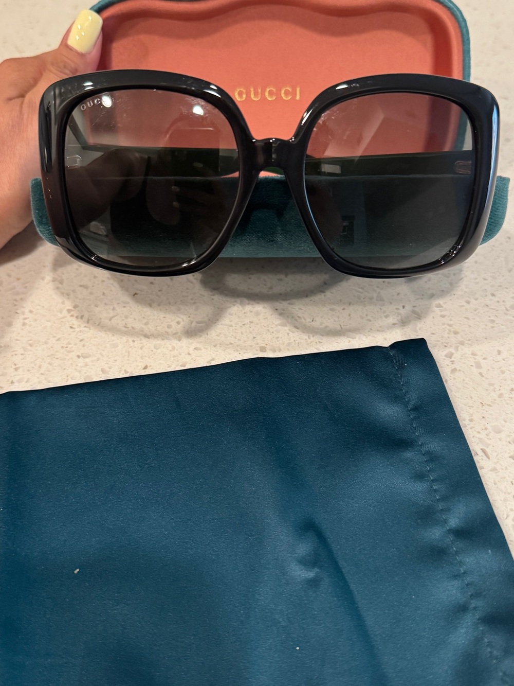 Authentic GUCCI Oversize Sunglasses